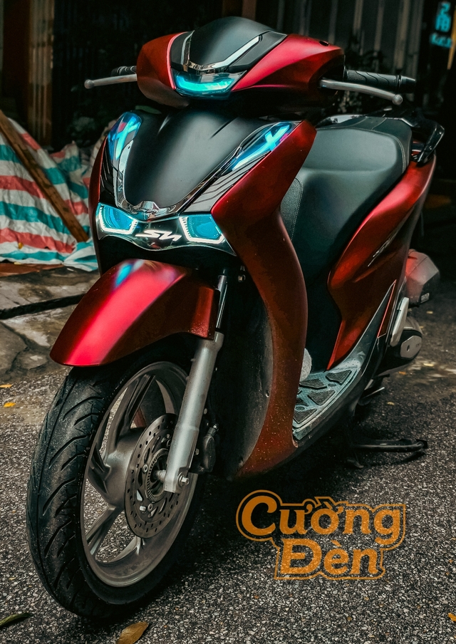 Honda SH 160 : Bi Titan CB150 Pro Square, Full LED Audi App & Cá Nhân Hóa Tên Riêng
